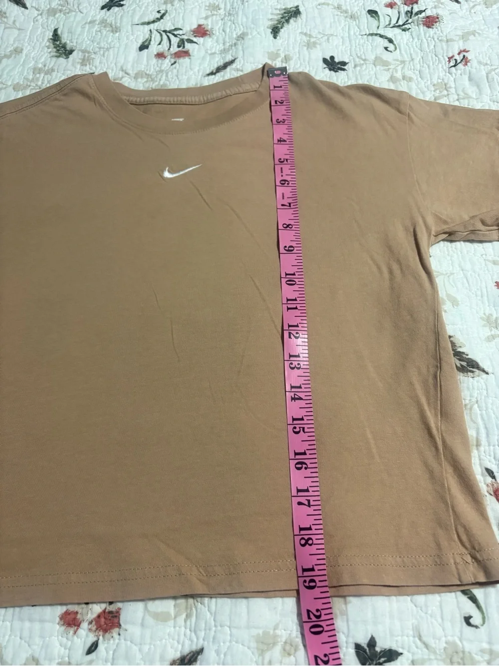 Nike sportwear essential